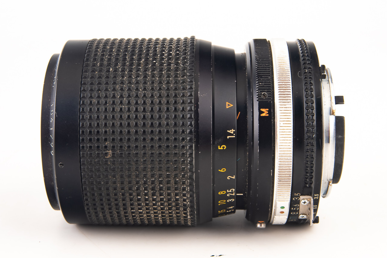 Nikon Zoom Nikkor 35-105mm f/3.5~4.5 Ai-S Lens with Both Caps F