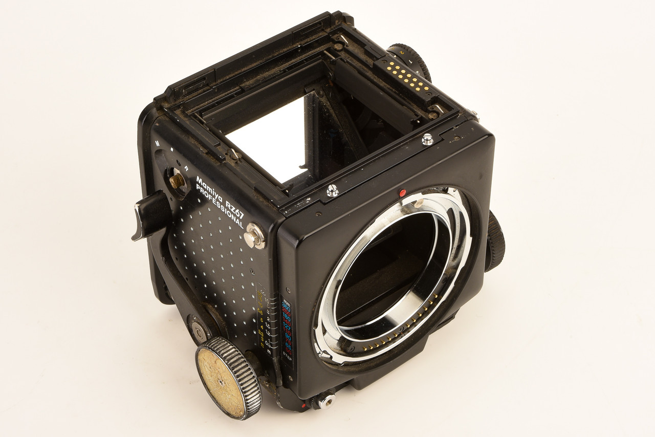 Mamiya RZ67 Professional 6x7 120 Roll Film Medium Format Camera