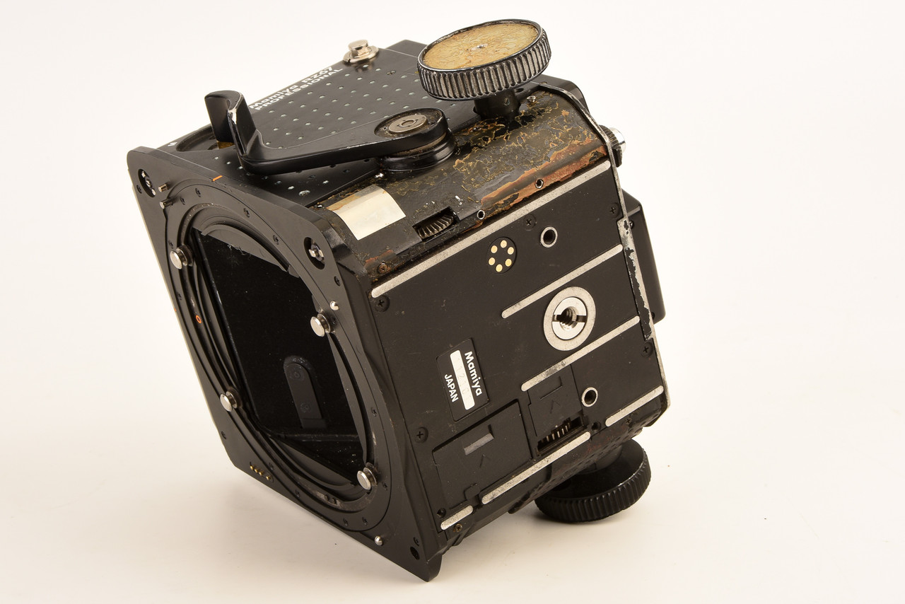 Mamiya RZ67 Professional 6x7 120 Roll Film Medium Format Camera