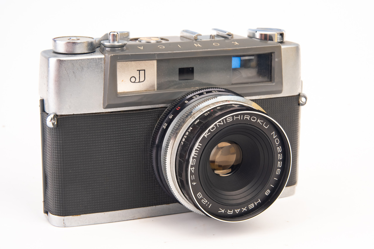 ジ*ウ様 【ジャンク品】KONICA HEXAR 35mm フィルムカメラ Konica J 35mm Film Rangefinder Camera with Hexar-K 45mm f/2.8 Lens