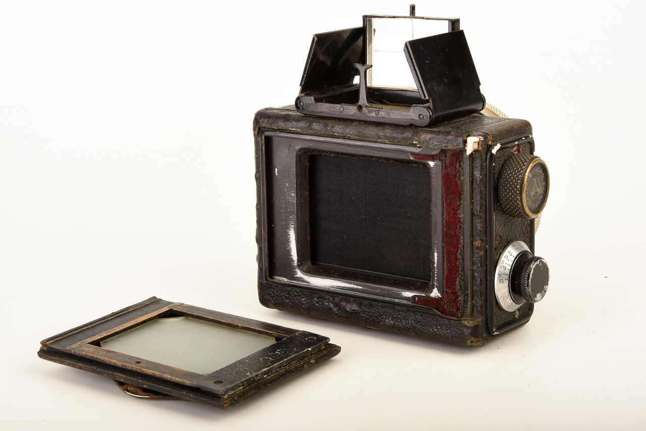 Rare Ernemann Ermanox 4.5x6 Plate View Camera with Ernostar 85mm f