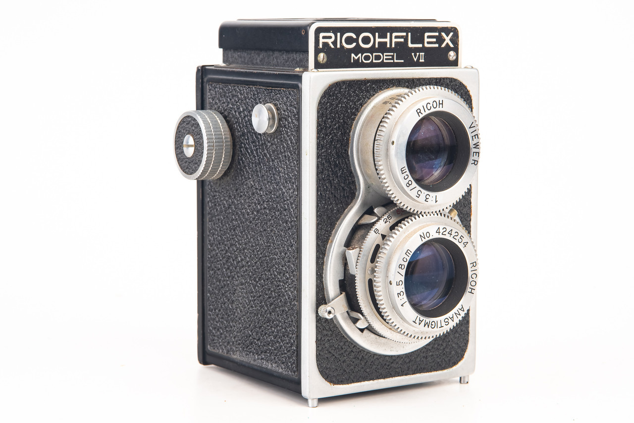 Riken Ricohflex Model VII 120 Film 6x6cm TLR Camera with 80mm Lens