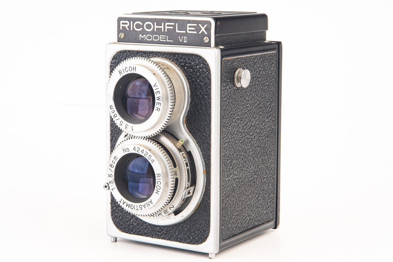 Riken Ricohflex Model VII 120 Film 6x6cm TLR Camera with 80mm Lens