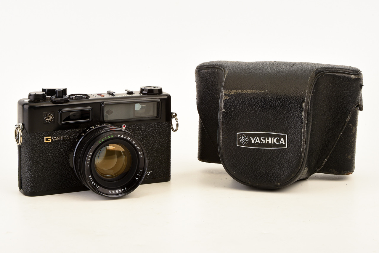 Yashica Electro 35 GT Black 35mm Film Rangefinder Camera AS-IS