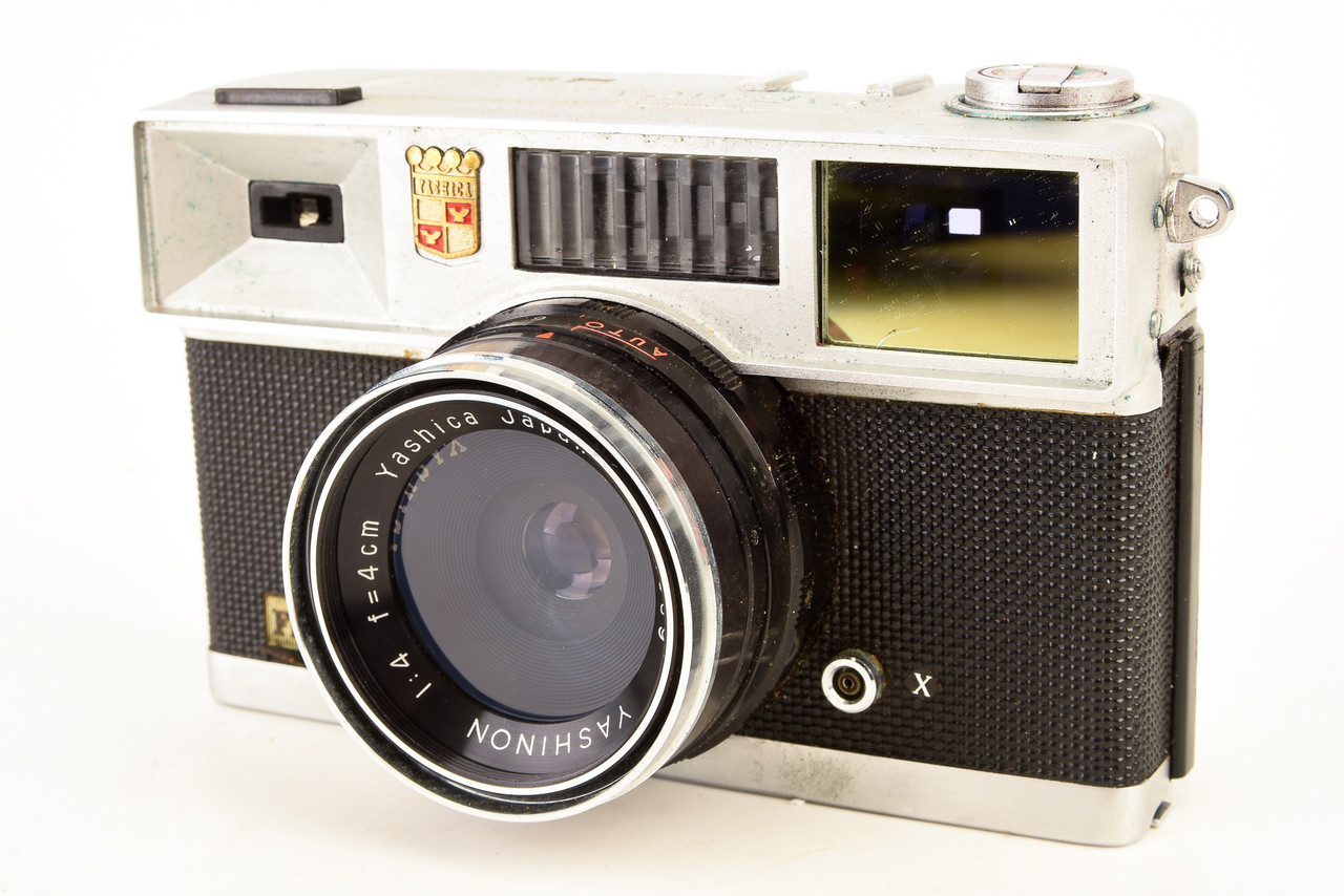 Yashica 35 Flash-O-Set 35mm Film Rangefinder Camera in Box AS-IS