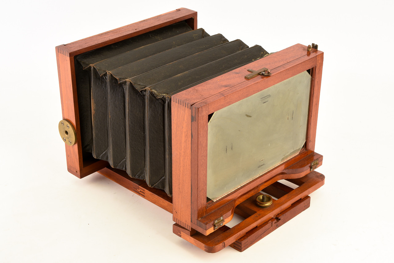 Scoville Mfg Co 5x8'' Waterbury Wooden Tailboard Camera with Brass