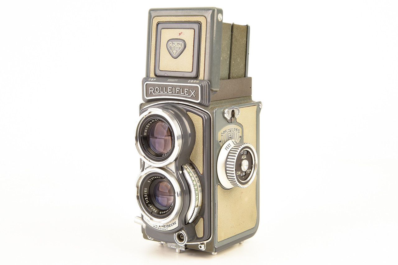 世界有名な TLR Rolleiflex Rollei 4x4 Xenar Schneider w Camera Baby Grey フィルムカメラ