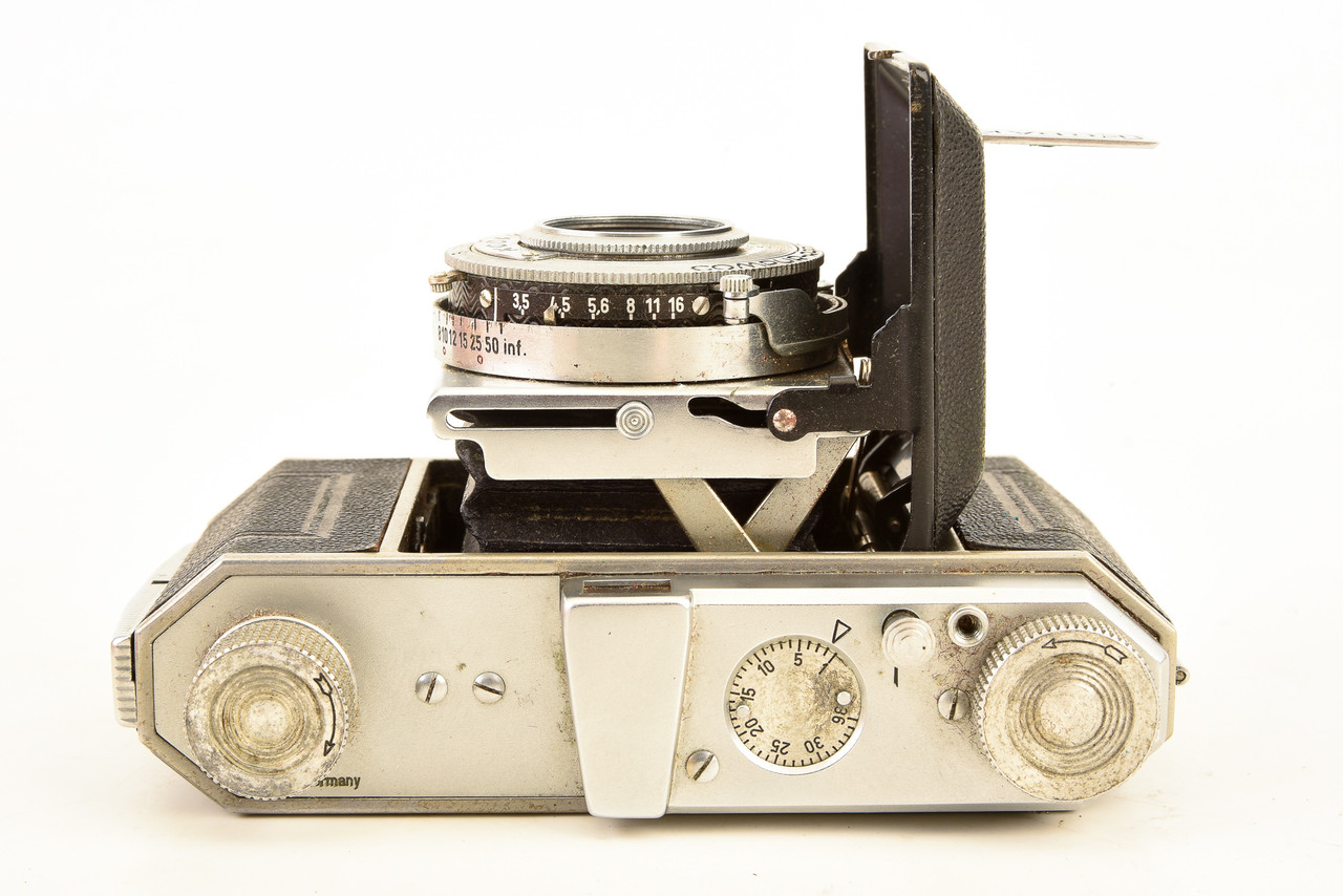 Kodak Retina I Type 010 35mm Rangefinder Camera with Ysar 50mm f