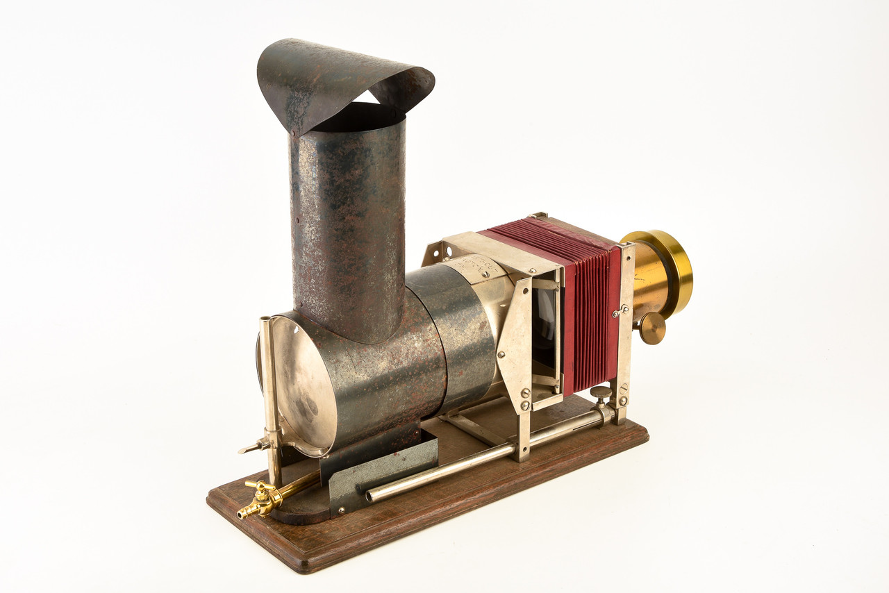 L.F. Swarthout Pastor's Stereopticon Magic Lantern Outfit with
