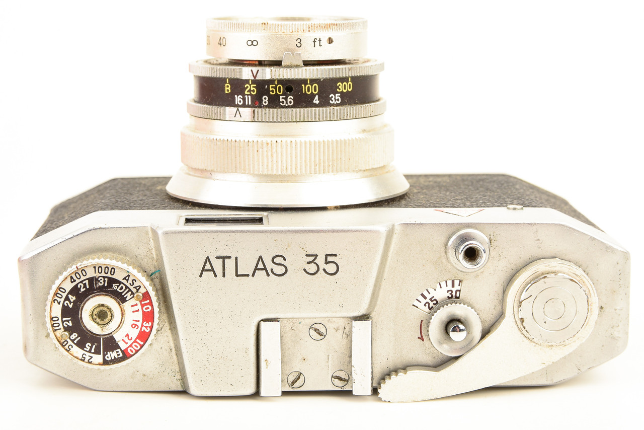 Yamato Atlas 35 35mm Film Viewfinder Camera with Color Luna 45mm f