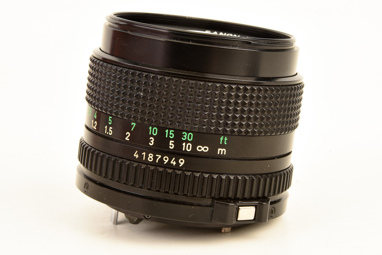 Canon New FD 50mm f/1.4 Standard Prime Manual Focus Lens