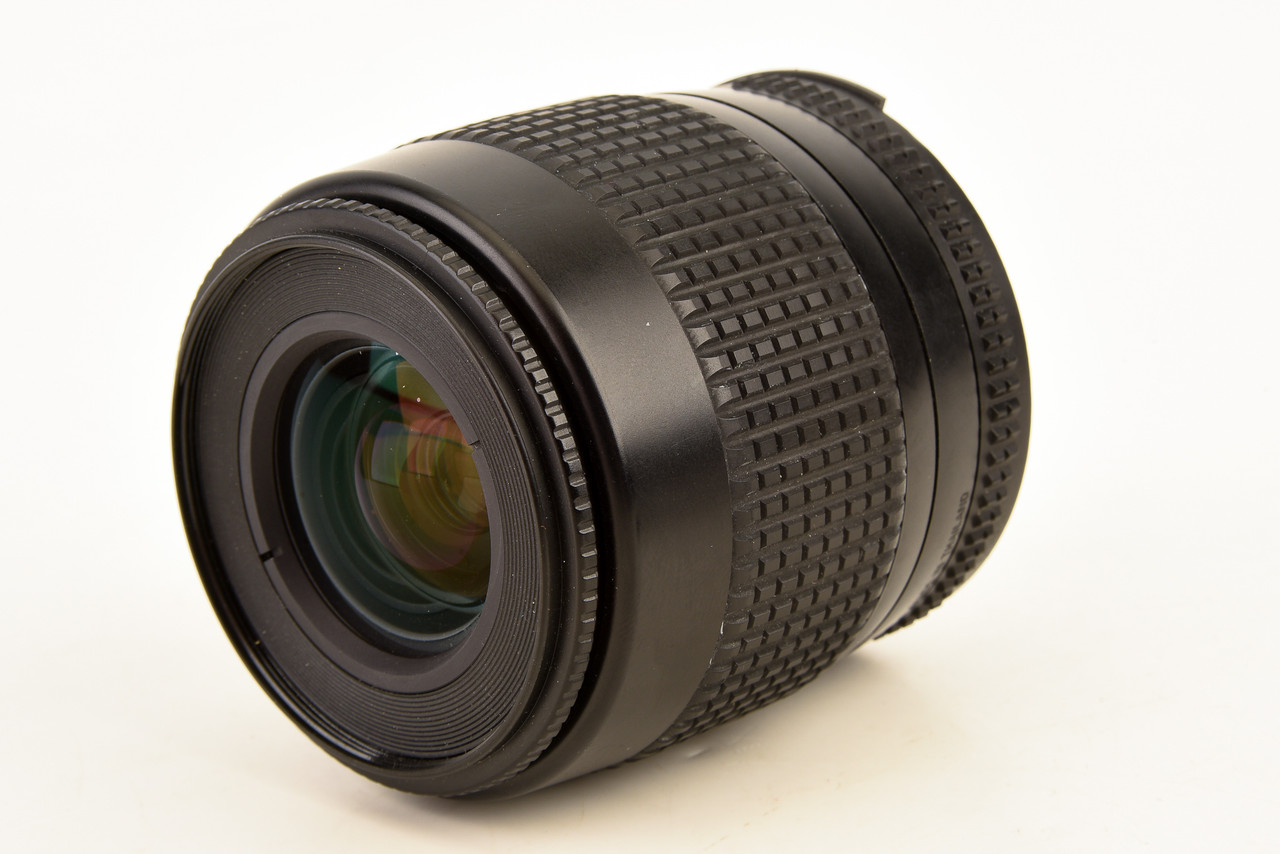 Nikon AF Nikkor 35-80mm f/4~5.6 D Zoom Autofocus Lens with Front
