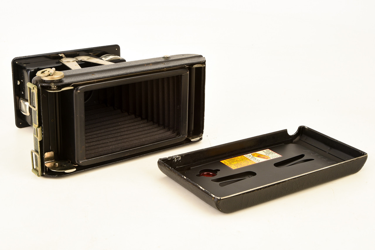 Kodak Jiffy Six-16 616 Roll Film Folding Camera Tested & Working
