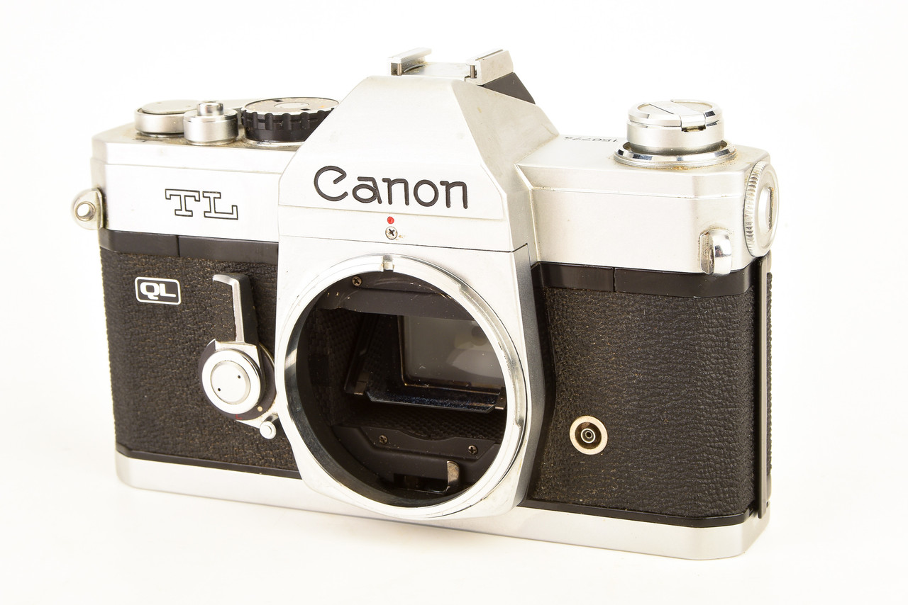 Canon TL QL 35mm SLR Film Camera Body FL Lens Mount Meter WORKS