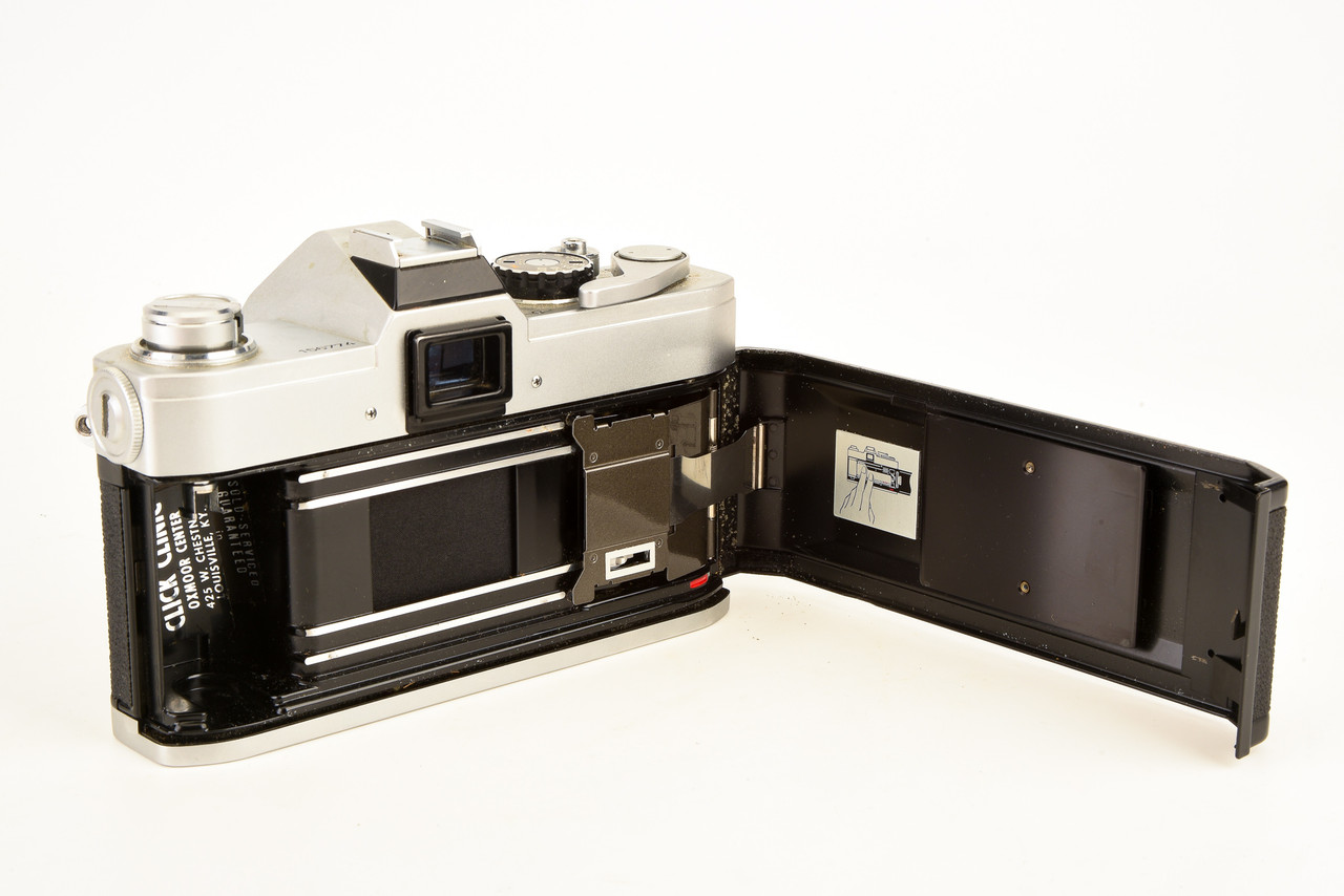 Canon TL QL 35mm SLR Film Camera Body FL Lens Mount Meter WORKS