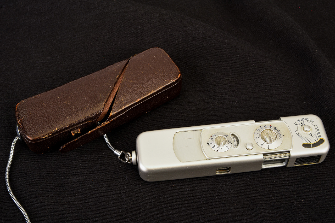 Minox B Subminiature Camera with Complan 15mm f/3.5 Lens & Case