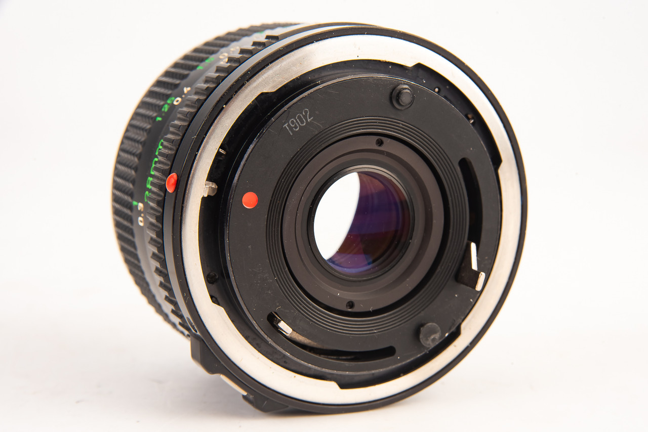 Canon FD 28mm f/2.8 MF Prime Wide Angle Lens with Both Caps