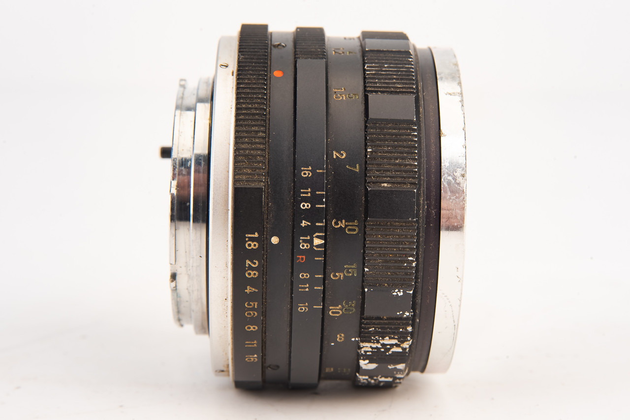 Minolta Rokkor-PF 55mm f/1.8 Manual Focus Prime Lens w Caps MD MC