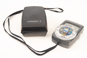 Gossen Lunasix 3 Professional Analog Photo Light Meter in Original Case V11