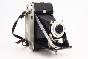Kodak Tourist II 620 Film Medium Format Camera with Kodet f/12.5 Lens V28
