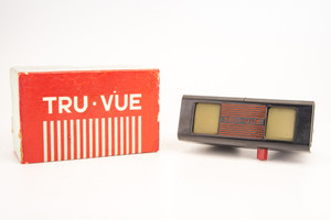 TRU-VUE Stereoscope 35mm Film Strip Viewer In Box Circa 1940/46 Vintage V26