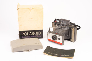 Polaroid Automatic 104 Instant Film Land Camera In Box with User Manual V14