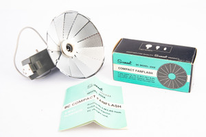 Vintage Sunset Compact Fanflash BC Model 200X 3 Way Socket Flash Near Mint V17