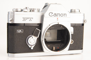 Canon FT QL 35mm SLR Film Camera Body FD FL Mount Vintage V29