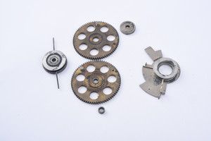 Plaubel Makiflex Automatic Camera Part Central Gears and Springs V03