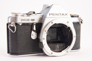 Pentax ME Super 35mm SLR Film Camera Body AS-IS for Parts or Repair V10