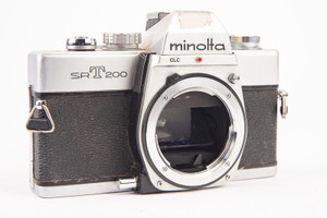 Minolta SRT200 35mm SLR Film Camera Body AS IS for Parts or Repair V14