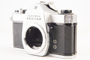 Pentax SP 500 35mm SLR Film M42 Screw Mount Camera Body AS-IS Parts Repair V14