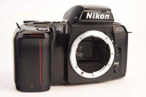 Nikon N6006 Autofocus 35mm Film SLR Camera AS-IS Parts Repair V24