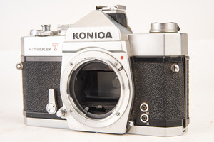 Konica Autoreflex T 35mm SLR Film Camera Body As-Is for Parts Repair V22