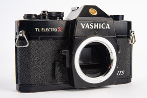 Yashica TL Electro X ITS 35mm SLR Film Camera Body for PARTS OR REPAIR V13