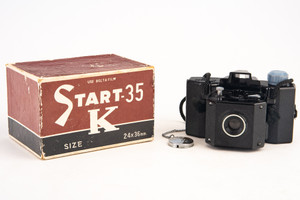 Ikko Sha Start 35 K 35mm Bolta 24x24mm Exposure Bakelite Viewfinder Camera V29