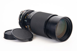 Olympus OM Mount Tamron CF Tele Macro BBAR MC 80-210mm f/3.8~4 Zoom Lens V28