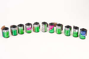 Fuji 35mm Film EXPIRED 11 Roll Lot Superia Super HQ Sensia X-Tra Real V26