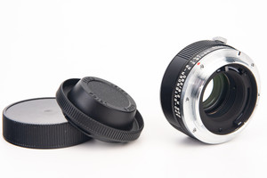 Leica 11249 R 1.4X APO-Extender-R Teleconverter with Caps NEAR MINT V20