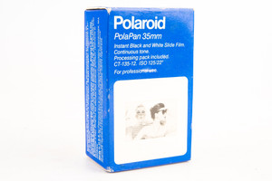 Polaroid Polapan 35mm Black & White Continuous Tone 12 Exposure CT-135-12 V21