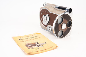 Revere 16 Magazine Model 26 16mm Motion Picture Cine Turret Camera w Manual V29