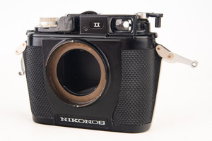 Nikon Nikonos II Underwater 35mm Film Camera w W-Nikkor 35mm f/2.5