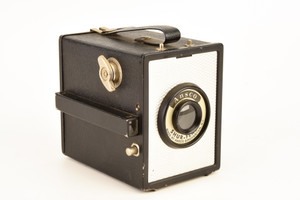 Ansco Shur-Flash 120 Roll Film Box Camera Medium Format Vintage WORKS V23