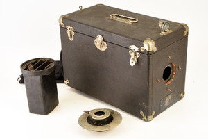 Chicago Ferrotype Mandel No 1 Postcard Machine Camera for Parts Repair V20