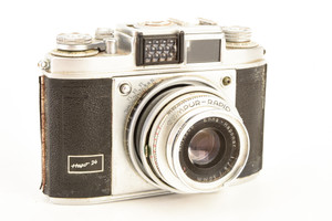 Photo Porst Hapo 24 35mm Film Viewfinder Camera with Enna-Haponar 50mm Lens V29 Photo Porst Hapo 24 35mm Film Viewfinder Camera with Enna-Haponar 50mm Lens V29