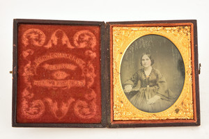 Ambrotype of Woman in 1/6 Plate Union Case Schoonmakers Albany NY V20