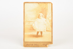 1890s Cabinet Card 6.5 x 4.25'' Albumen Print - Young Girl with Attitude V21