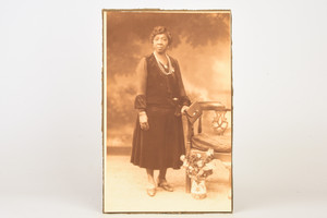 1940s 7 x 11'' Sepia Toned Gelatin Silver Photo - African American Woman V28