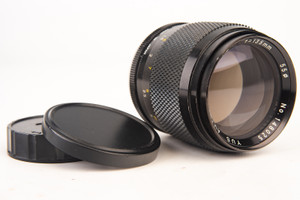 C/Y Mount Yus Automatic 135mm f/2.8 MF Telephoto Portrait Lens V25