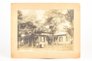 Early 1900s Mounted Silver Gel Print 10 x 8 - Family Home - Rock Creek Ohio V26